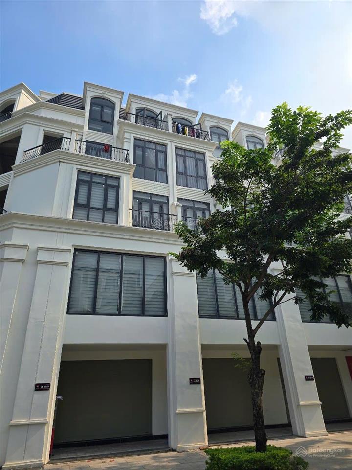 Chính chủ cho thuê nhà mặt phố 2 mặt tiền 100m2 x 5 tầng kđt kim chung di trạch  hinode royal park