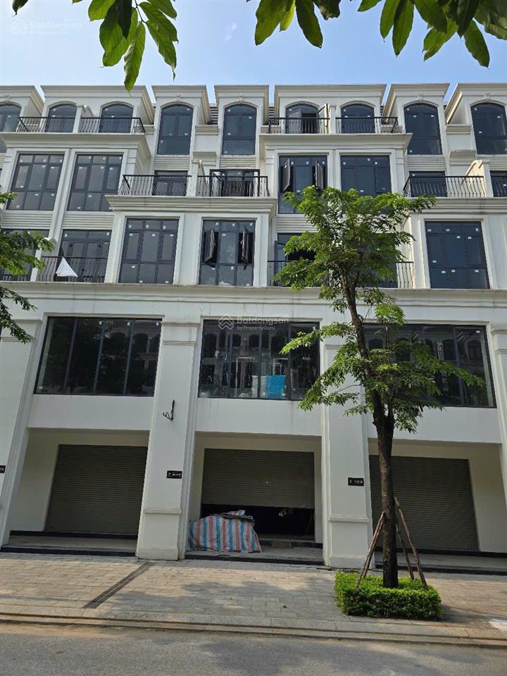 Chính chủ cho thuê nhà mặt phố 2 mặt tiền 100m2 x 5 tầng kđt kim chung di trạch  hinode royal park
