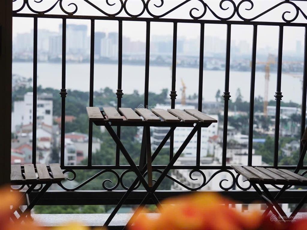 Ban công hồ tây, tầng cao view rộng, thoáng, 2pn, 88m². d’. le roi soleil, 59 xuân diệu