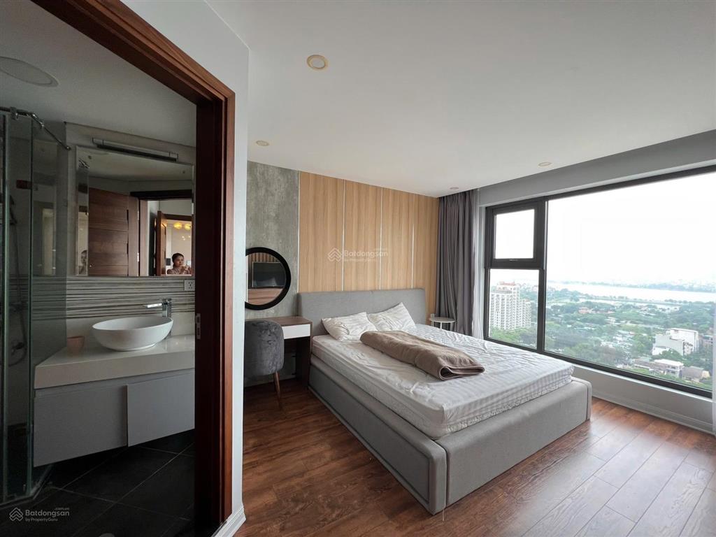 3pn. 146m². d’. le roi soleil. 59 xuân diệu