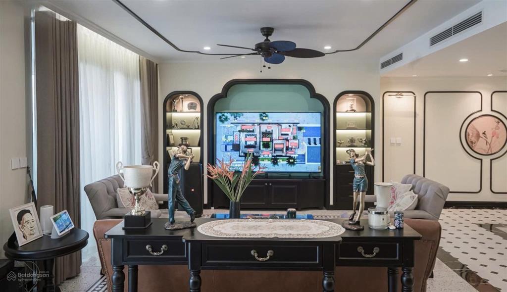 3pn. 146m². d’. le roi soleil. 59 xuân diệu