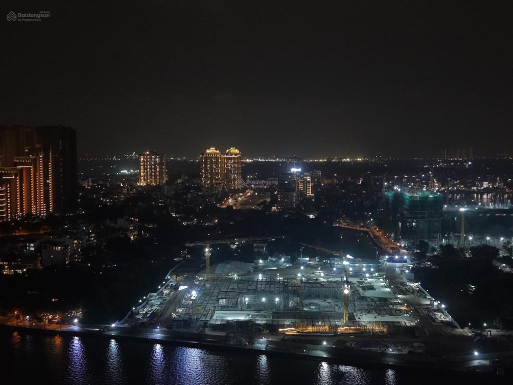 146m2 căn góc, ban công đường đặng thai mai. nhà mới nguyên, nội thất cao cấp