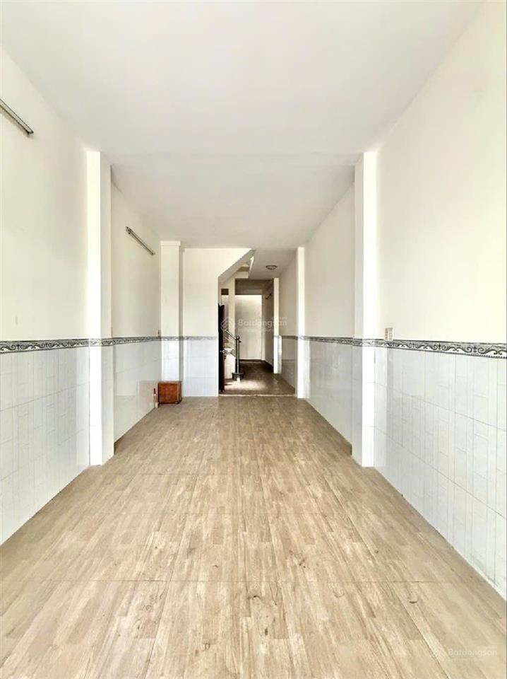 3 tầng mới mặt tiền cô giang  phan đình phùng ngay cầu kiệu q1