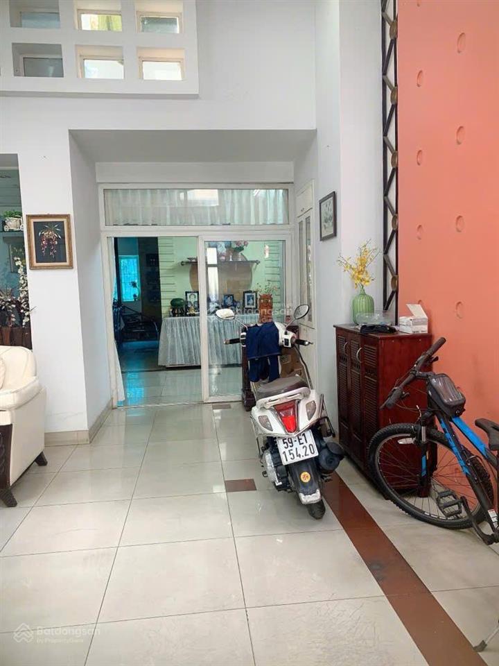 Phú nhuận!!! bán gấp nhà hẻm xe hơi hoàng văn thụ 98m2 giảm còn 15,5 tỷ