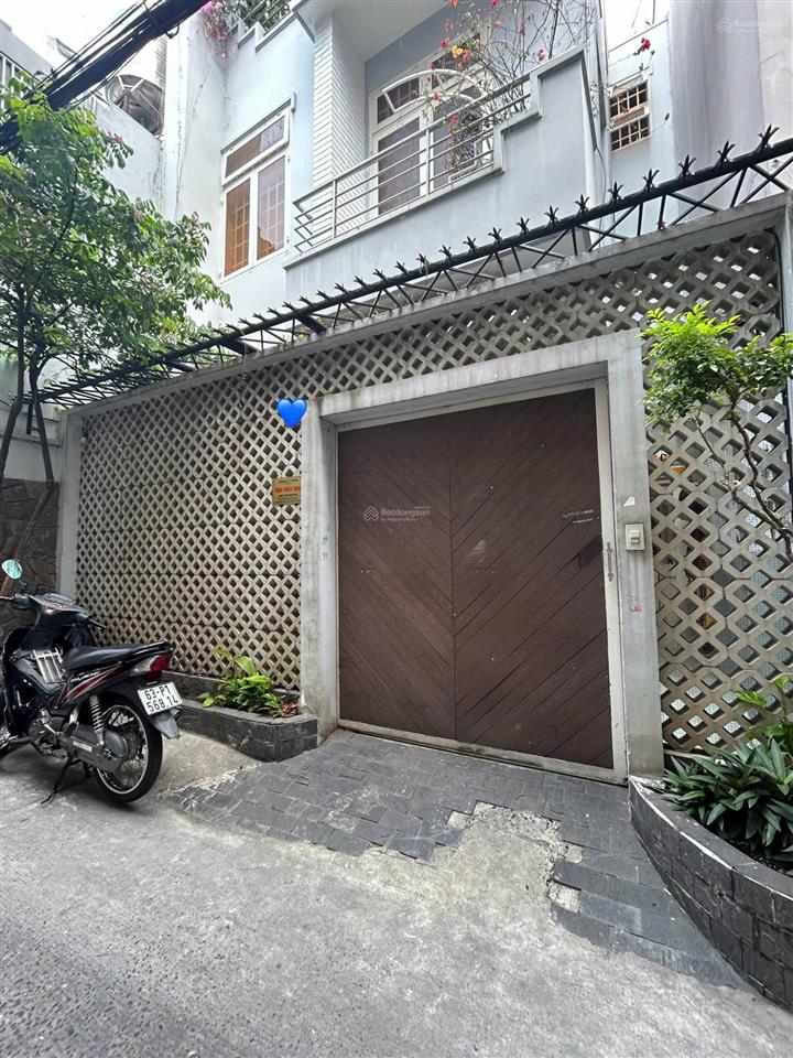 Bán nhà nguyễn đình chínhphú nhuận80m2(6,2m x 13m)11,8 tỷ