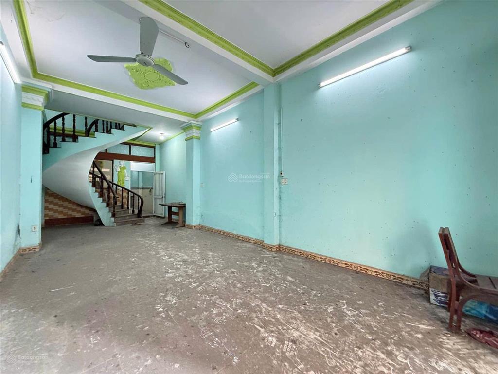 Bán nhà hẻm xe hơisát mặt tiền bạch đằng p14bình thạnh 80m212,9 tỷ