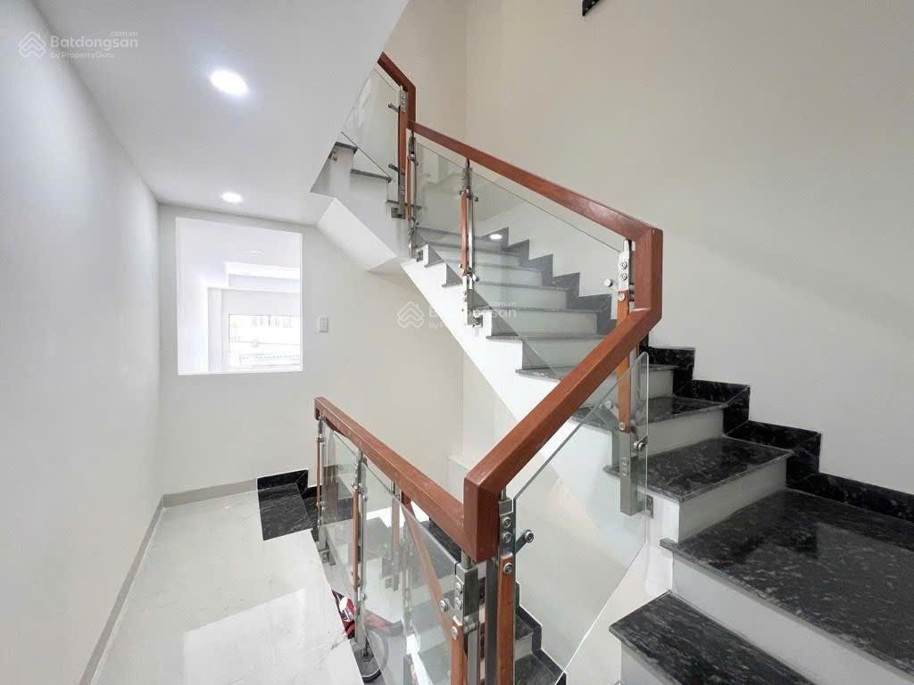 Bán nhà 4 tầng mới xô viết nghệ tĩnhbình thạnh 52m2 chỉ 8,5 tỷ
