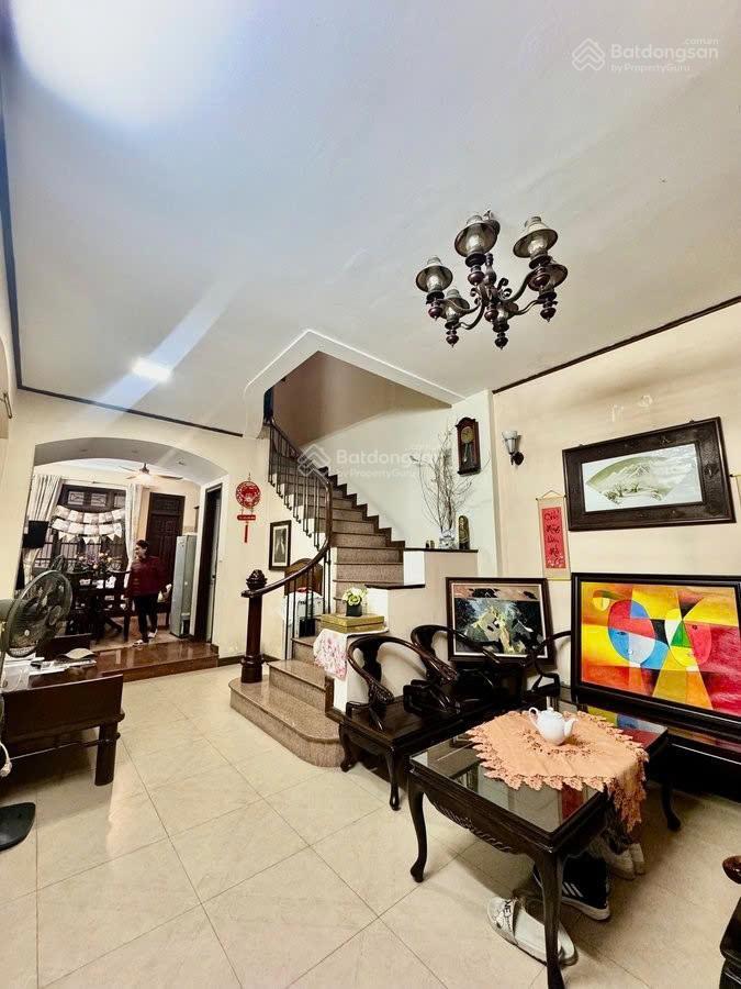 Cần bán gấp nhà hoàng hoa thám ba đình đường oto tránh 80m2x4t chỉ 30.5 tỷ