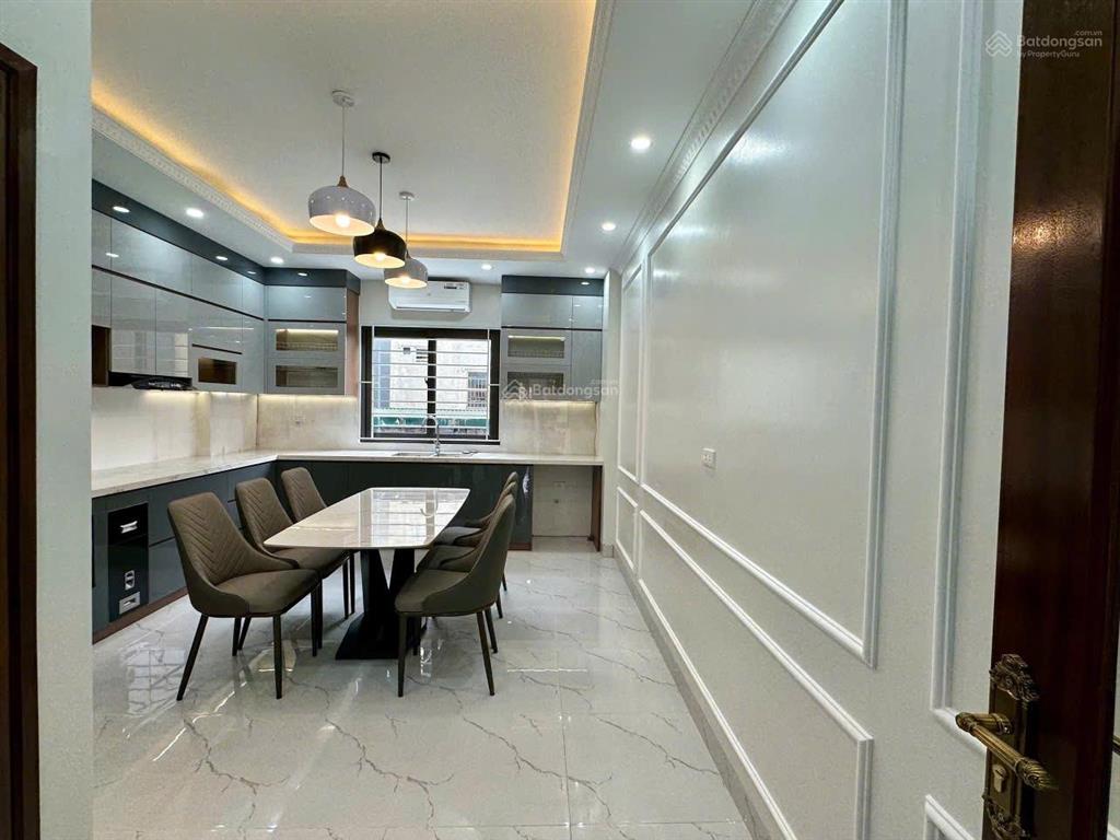 Bán nhà xây mới lạc long quân, cầu giấy 63m2x6 tầng thang máy ôtô vào kinh doanh chỉ hơn 19 tỷ.