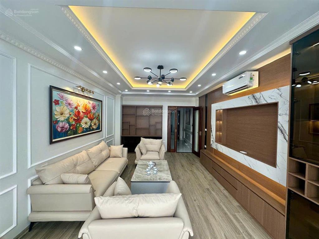 Bán nhà xây mới lạc long quân, cầu giấy 63m2x6 tầng thang máy ôtô vào kinh doanh chỉ hơn 19 tỷ.