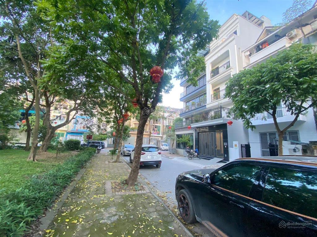 Quá hiếm!!!.duy nhất 1 căn liền kề view vườn hoa khu đô thị hud vân canh 110m2x4t chỉ 16.8 tỷ