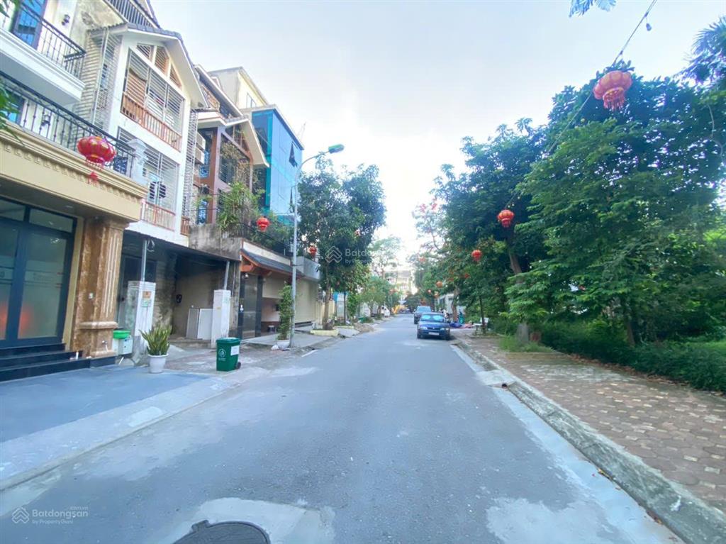 Quá hiếm!!!.duy nhất 1 căn liền kề view vườn hoa khu đô thị hud vân canh 110m2x4t chỉ 16.8 tỷ