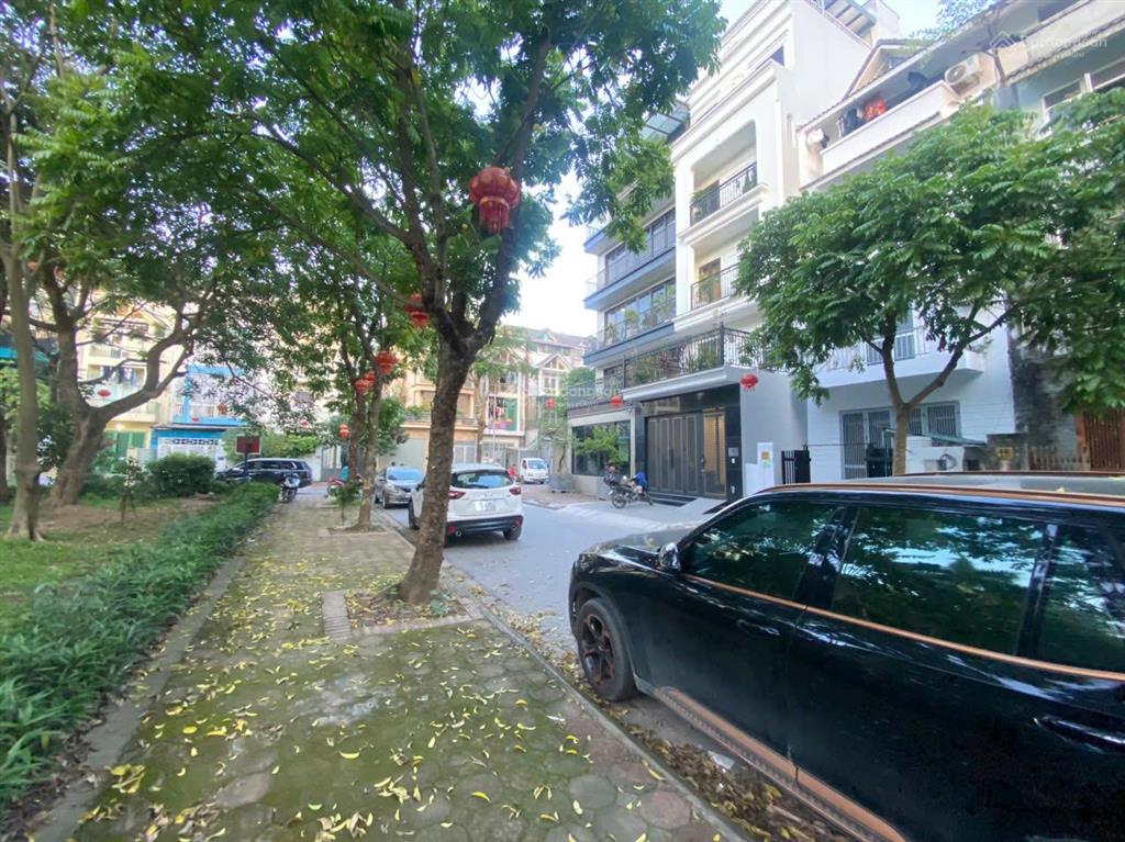 Quá hiếm!!!.duy nhất 1 căn liền kề view vườn hoa khu đô thị hud vân canh 110m2x4t chỉ 16.8 tỷ