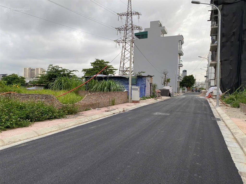 Cần bán gấp 113m2 đất dv 4.5ha vân canh hoài đức, chỉ 170 triệu/m2