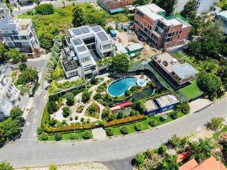 Làm hàng xóm với siêu dinh thự lớn nhất huy hoàng khi sở hữu lô đất giá tốt nhất hiện tại.