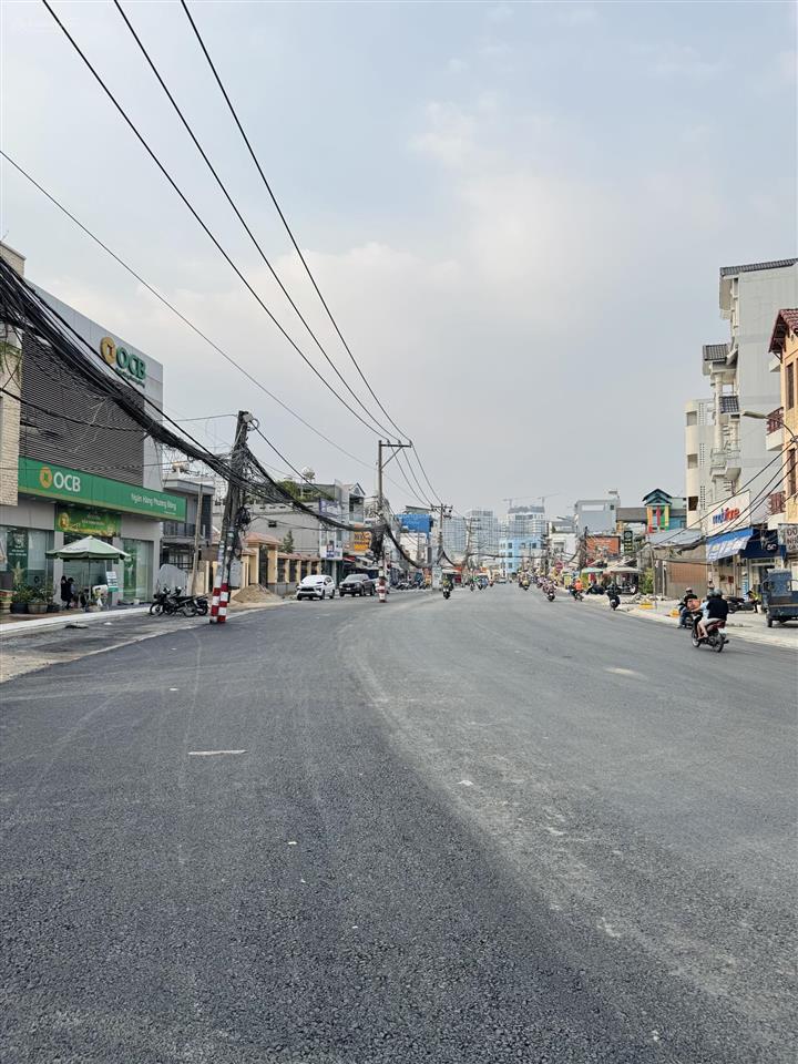 Nhà đường số 32 sát nguyễn thị định, đang mở rộng 30m đang gần hoàn thiện