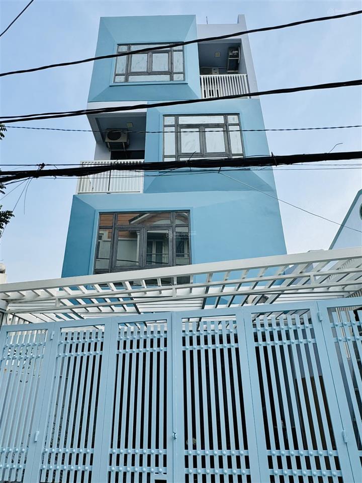 Nhà đường số 32 sát nguyễn thị định, đang mở rộng 30m đang gần hoàn thiện