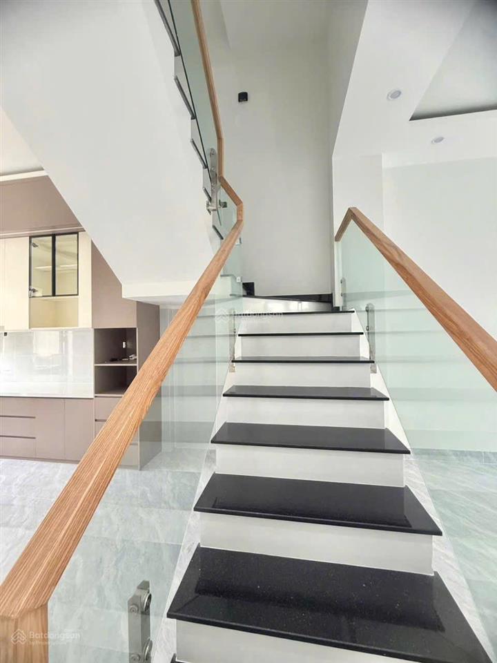 Nhà mới nguyên seal 100% chưa bóc tem tìm chủ nhân mới hữu duyên