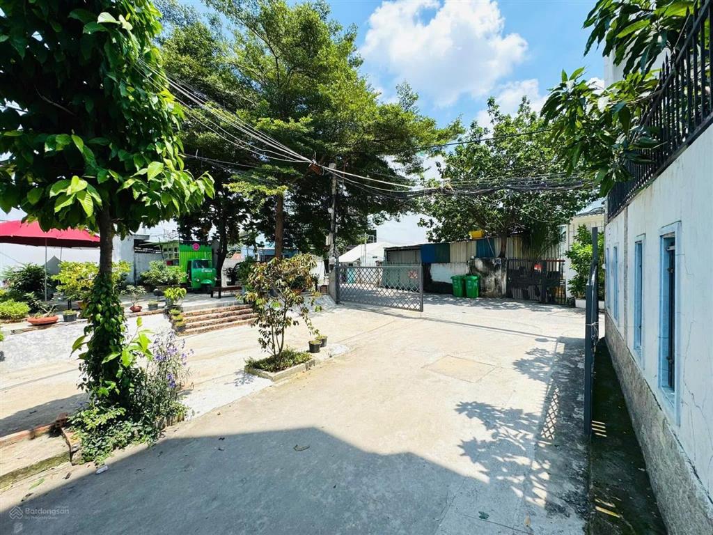 Mr. thanh giới thiệu đến lô đất hxh khu nhà lầu đường số 5