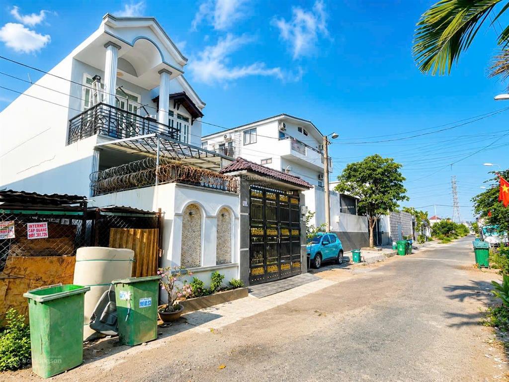 Nhà trong kdc bách khoa gần nguyễn duy trinh giá tốt nhất thời điểm này