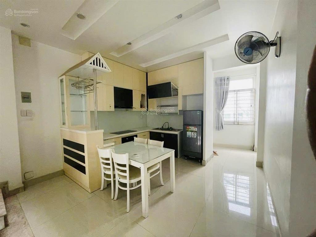 Mr. thanh gửi đến căn nhà mặt tiền đường lớn giá 9.95 tỷ gần lê văn thịnh