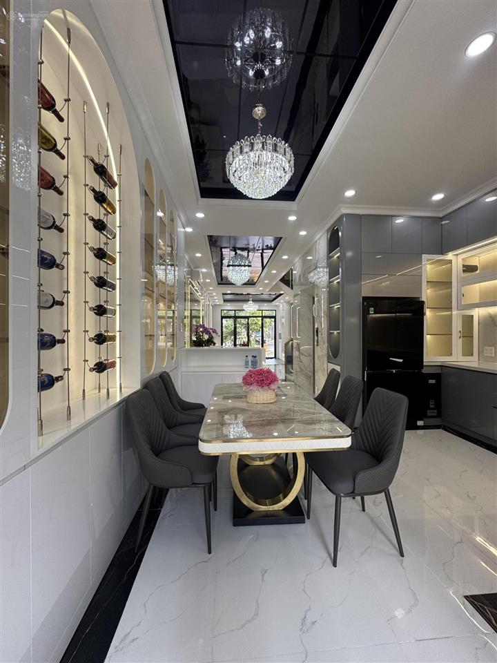 Bán nhà kdc phú mỹ chợ lớn quận 7