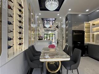 Bán nhà phường phu mỹ quận 7 giá tốt