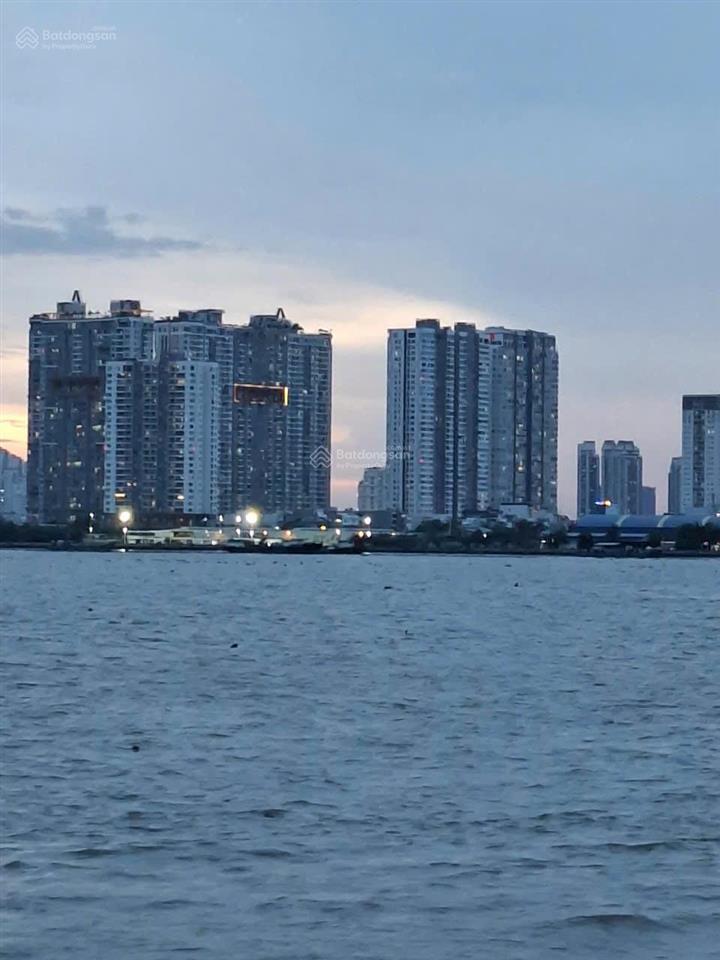 Bán căn hộ 3 phòng ngủ skyline giá tốt