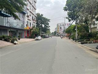 Cho thuê nhà phố phường phú thuận giá tốt