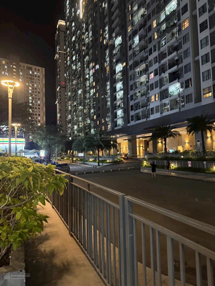 Bán căn hộ 2 phòng ngủ river panorama giá tốt