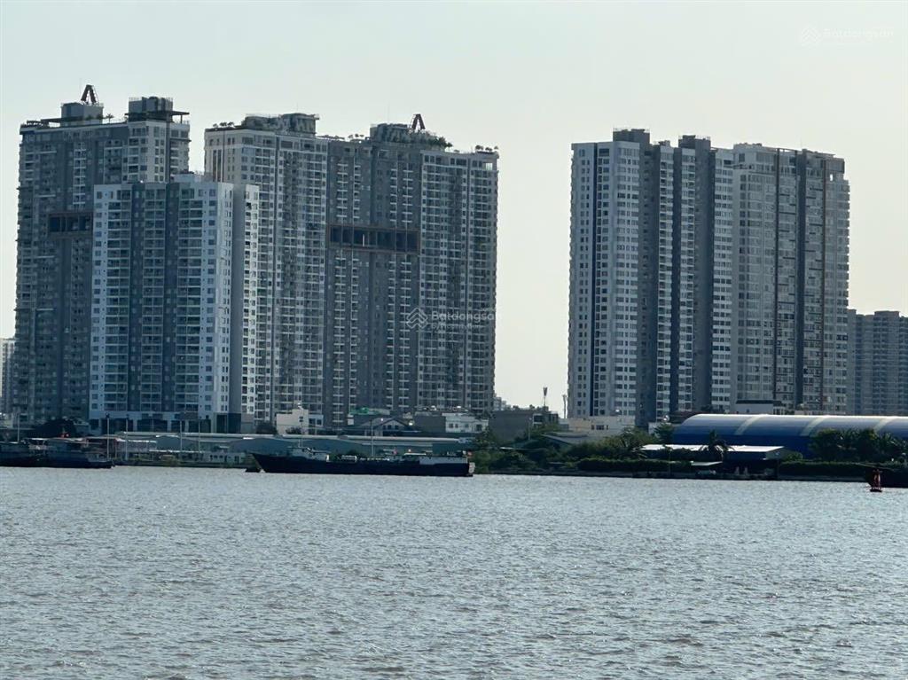 Bán căn hộ 3 phòng ngủ skyline phường phú thuận