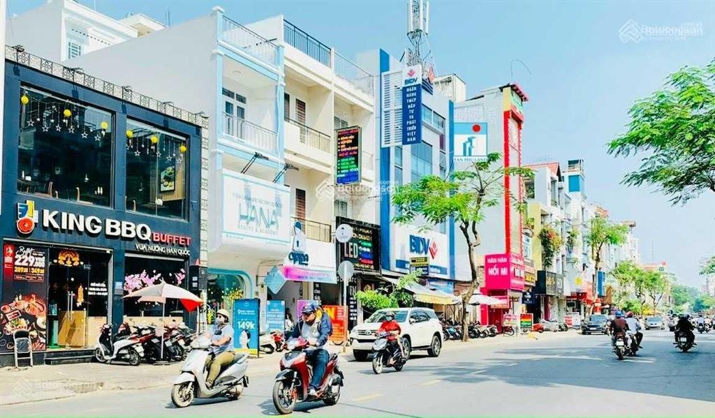Bán gấp tòa nhà mặt tiền nguyễn duy dương (góc ngô gia tự) dt 6x22m, 7 tầng. giá 48 tỷ