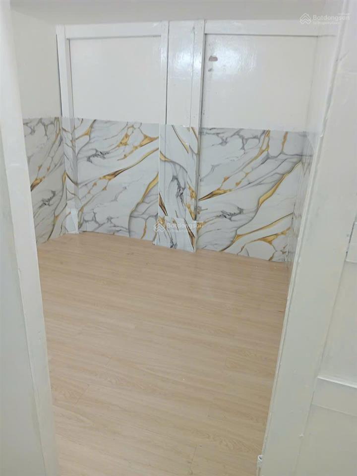 Nhà chung cư tháp mười 180a chu văn an, cho thuê 7 triệu, 96m2, view đẹp hàng hot