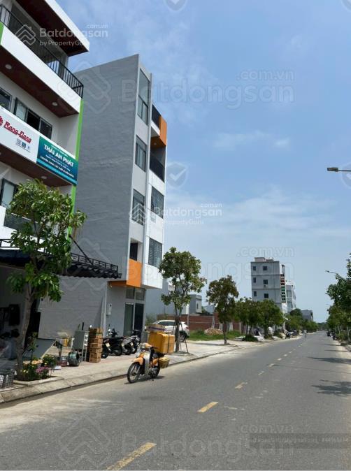 Đường 7.5m view hồ trục thông giá tốt hướng đông nam