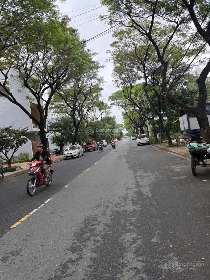 Mặt tiền đường 10.5m nguyễn xí kinh doanh giá tốt