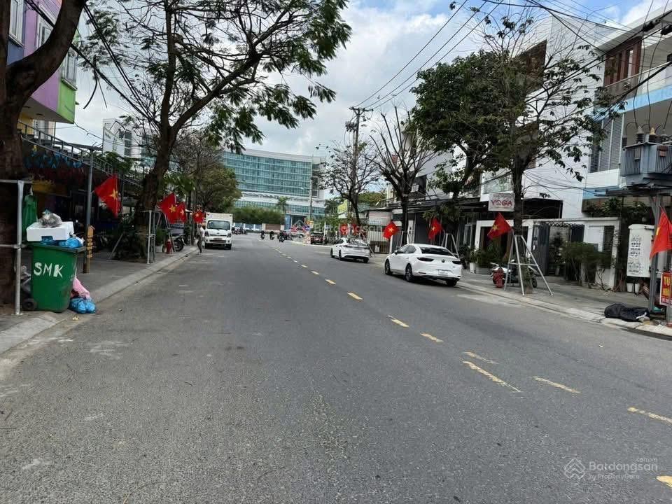Mặt tiền đường 10.5m nguyễn xí kinh doanh giá tốt