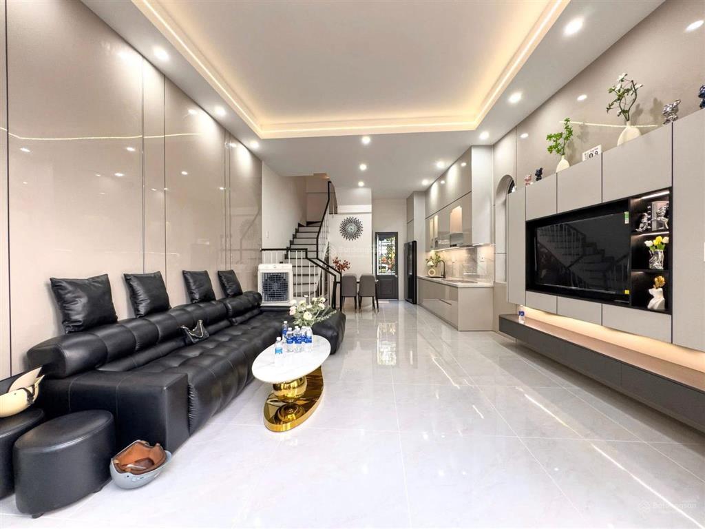 Bán nhà mặt tiền đường 7m5 thái thị bôi, con đường kinh doanh thanh khê  đà nẵng
