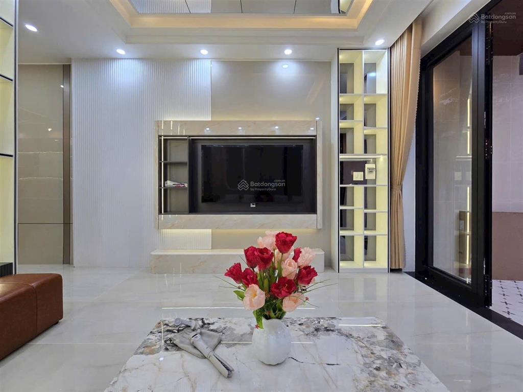Nhà đẹp gần biển đà nẵng mới 100% full nội thất giá tốt