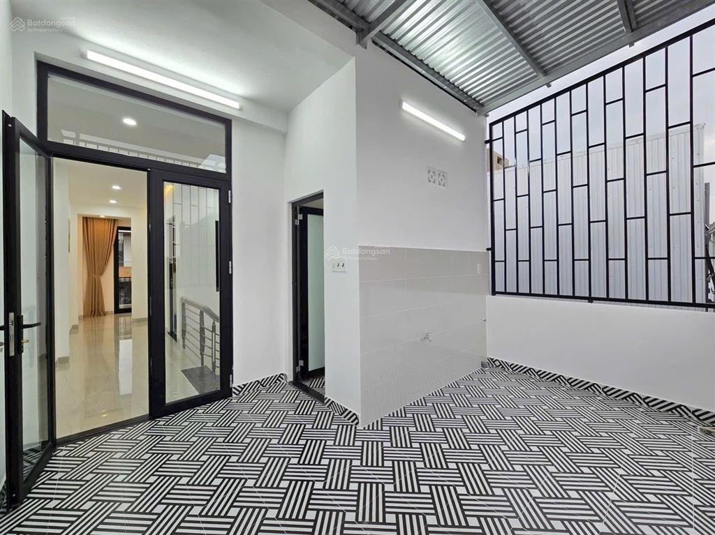 Nhà đẹp gần biển đà nẵng mới 100% full nội thất giá tốt