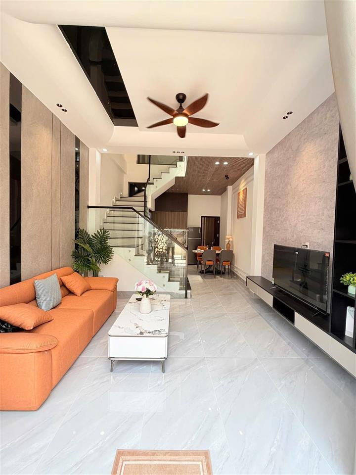 Nhà đẹp phạm văn nghị gần nguyễn văn linh trung tâm tp đà nẵng