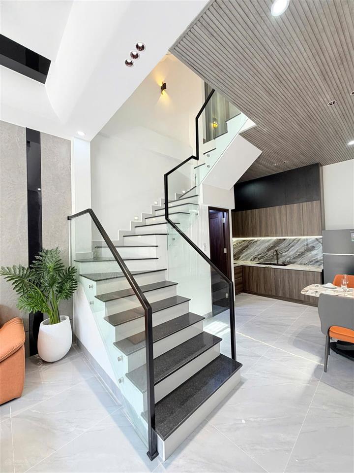 Nhà đẹp phạm văn nghị gần nguyễn văn linh trung tâm tp đà nẵng