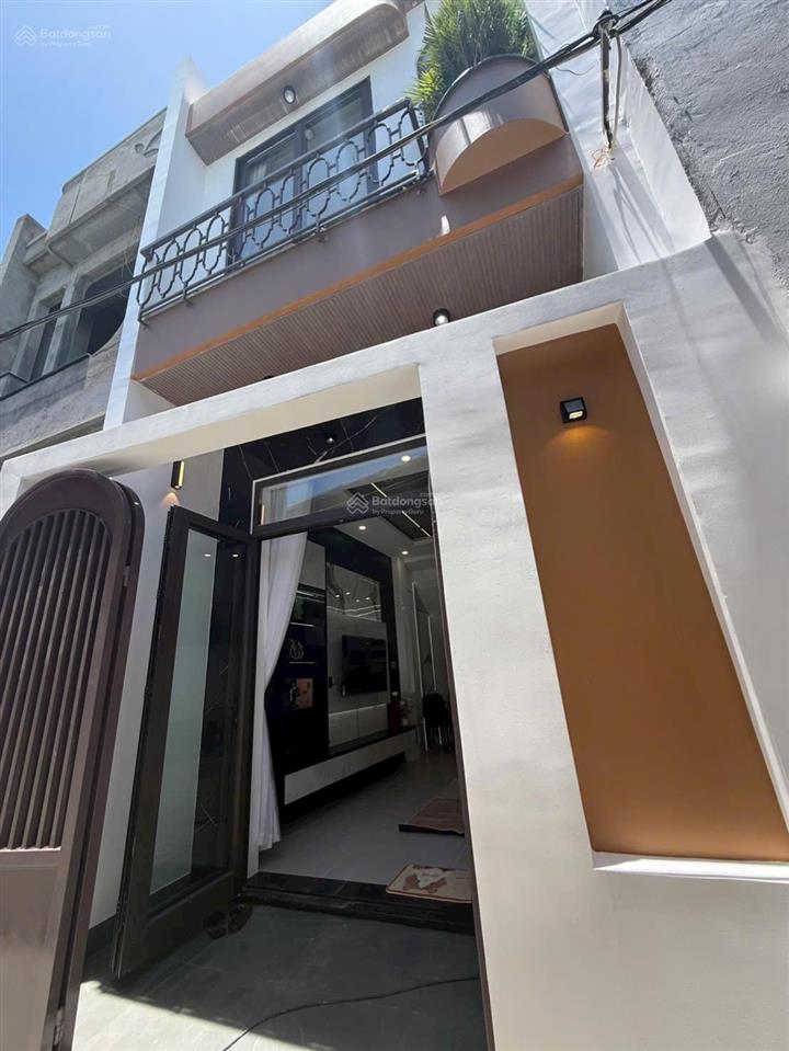 Bán nhà 2 tầng nguyễn phước nguyên trung tâm tp giá tốt