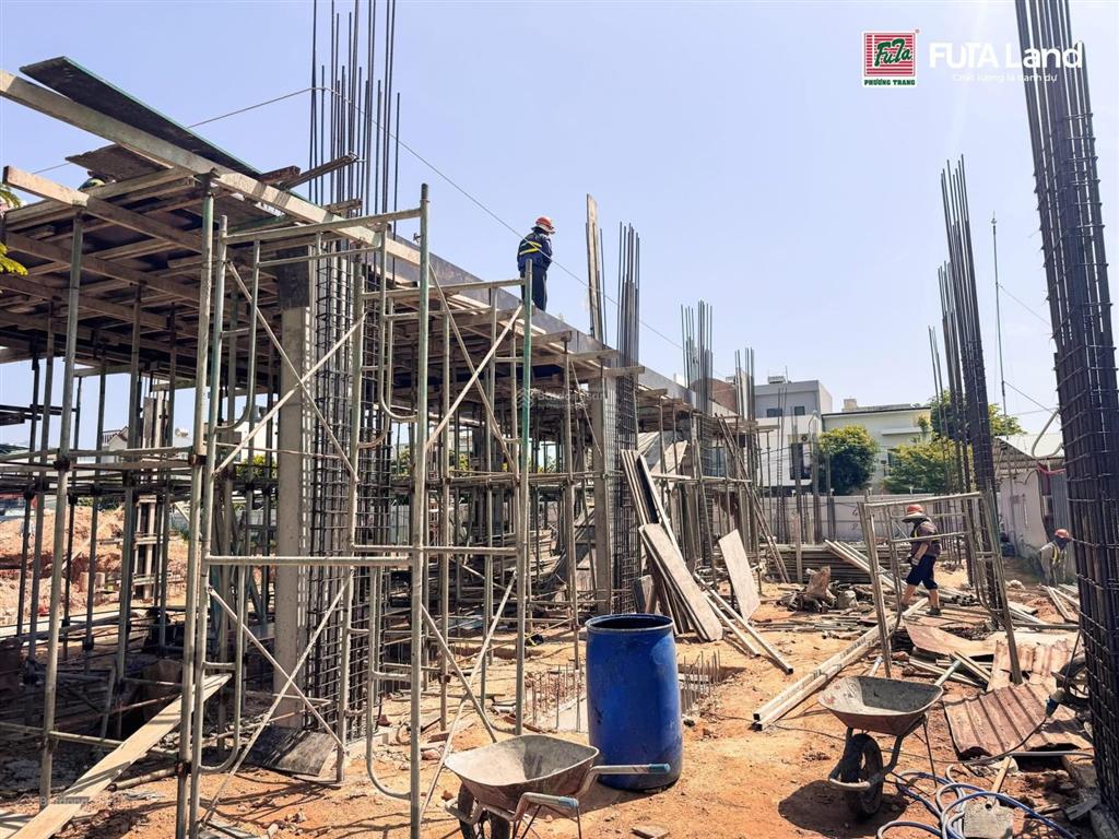 Nhà phố liền kề futa kim phát  gần biển nguyễn tất thành  chiết khấu đến 10%  ân hạn gốc lãi 12