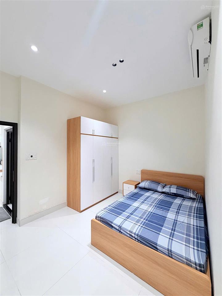 Nhà đẹp trung tâm thanh khê sát hà huy tập 4 phòng ngủ full nội thất