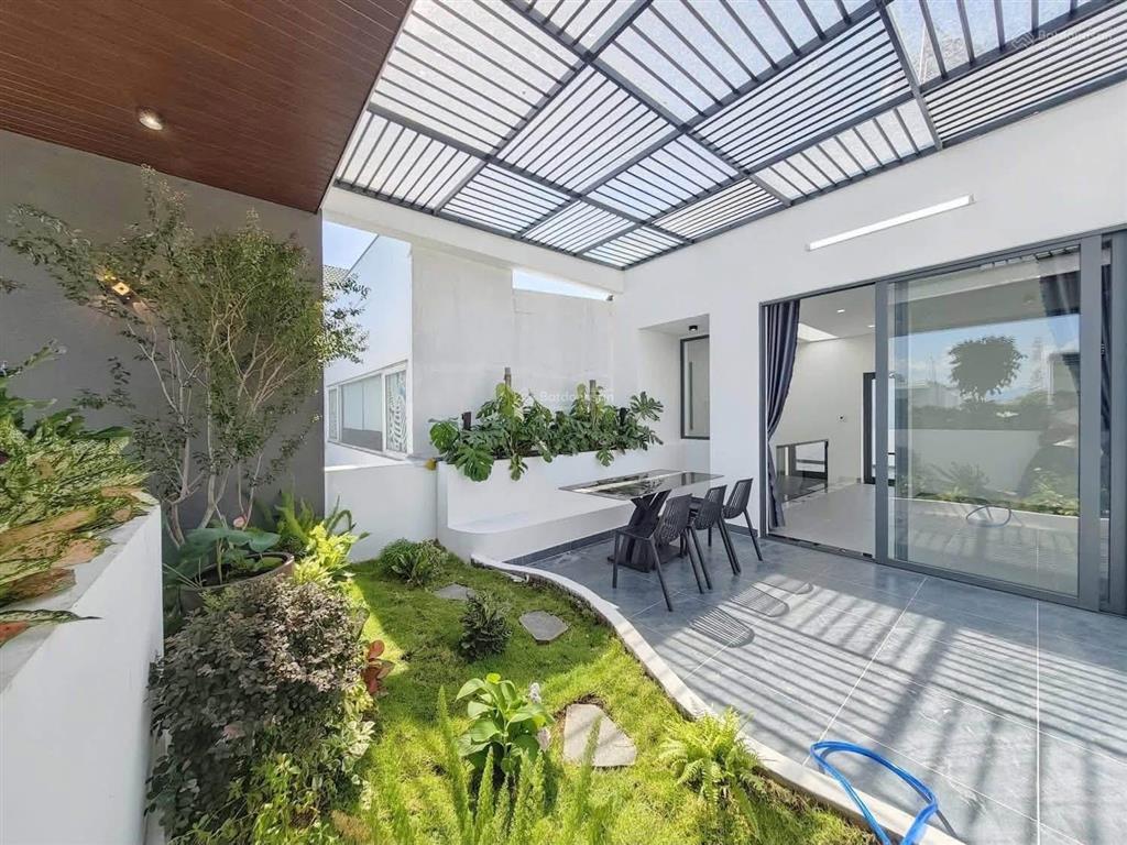 Nhà đẹp thanh lương 18, hòa xuân, 100m2 sân ô tô 7 chỗ thiết kế hiện đại, nhiều không gian xanh