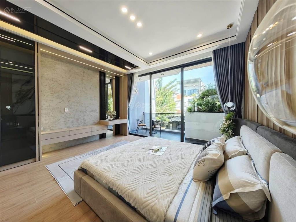 Nhà đẹp thanh lương 18, hòa xuân, 100m2 sân ô tô 7 chỗ thiết kế hiện đại, nhiều không gian xanh