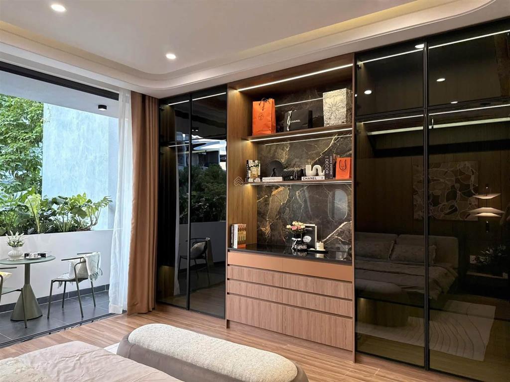 Nhà đẹp thanh lương 18, hòa xuân, 100m2 sân ô tô 7 chỗ thiết kế hiện đại, nhiều không gian xanh