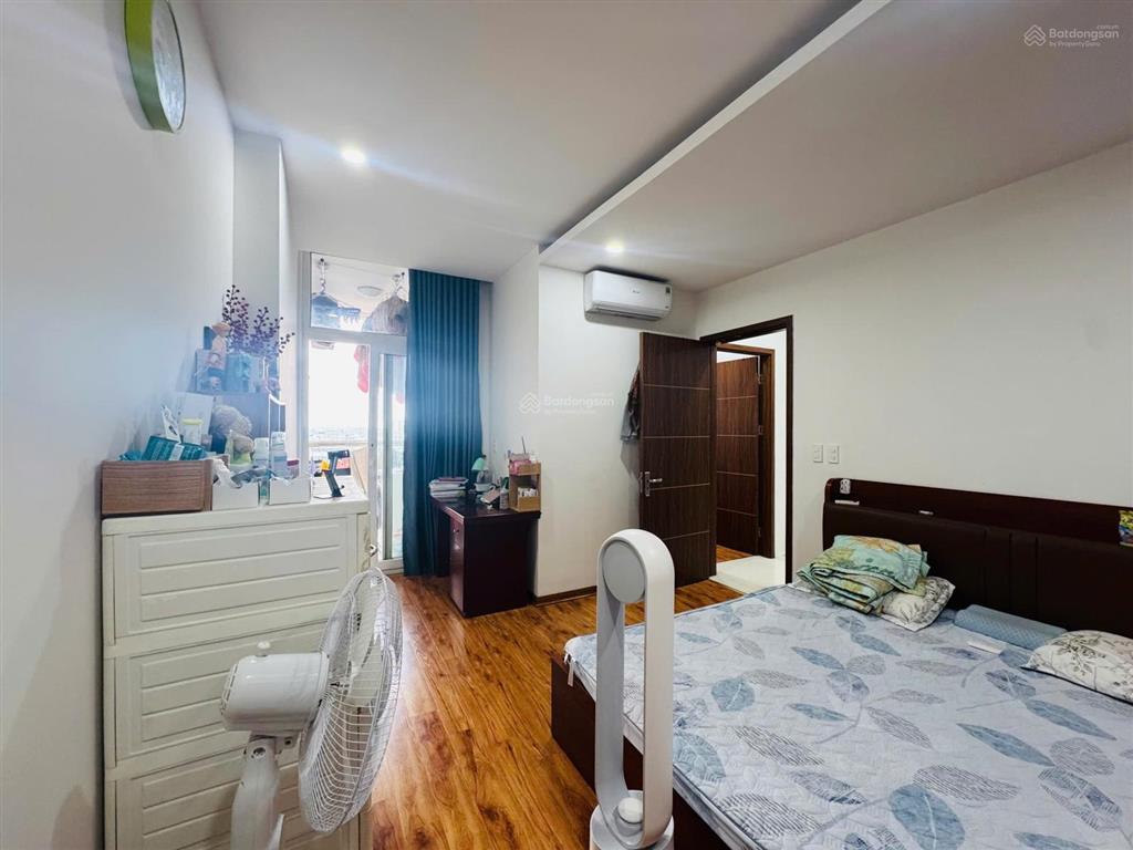 Bán căn hộ chung cư usilk city, 5,4 tỷ, 79m2, 2pn, 2wc, nội thất đầy đủ