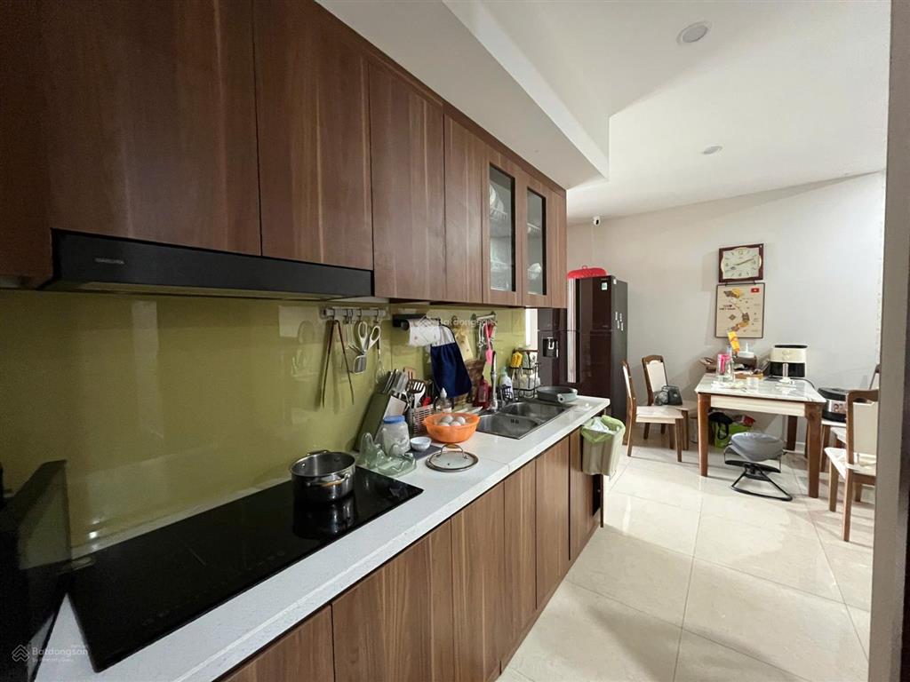 Bán cc hpc landmark 105, 6,7 tỷ, 99m2, 3pn, 2wc đẹp xuất sắc