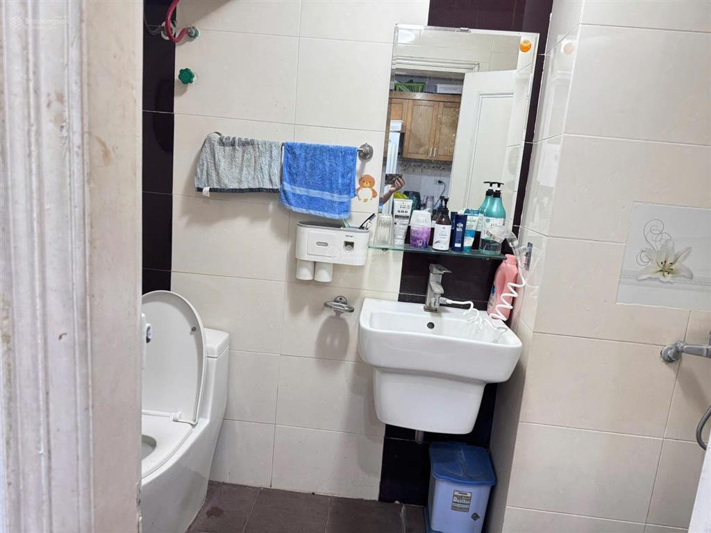 Bán cc 3pn, 2wc, 114m2 tại khu đô thị văn khê, 5,2 tỷ vnd